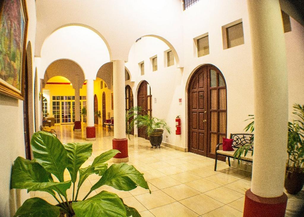 Hotel Executive Managua Esterno foto