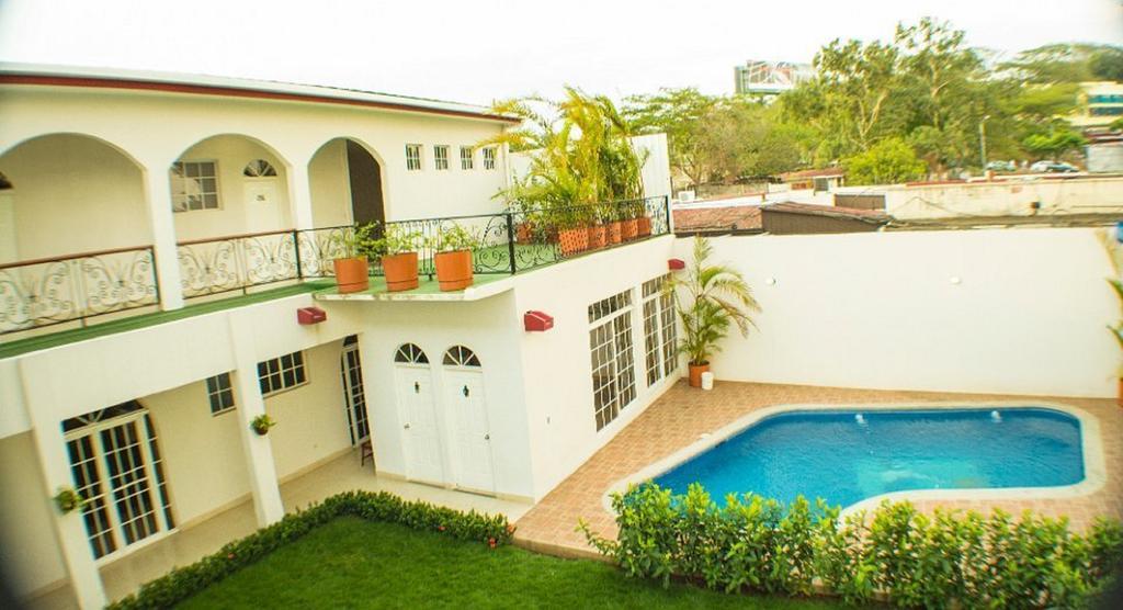 Hotel Executive Managua Esterno foto