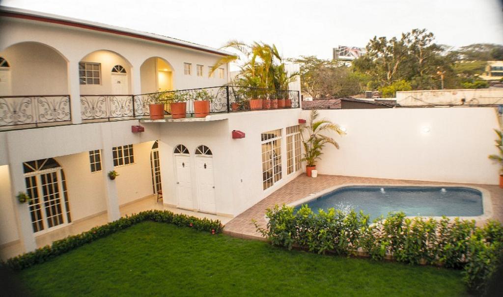 Hotel Executive Managua Esterno foto